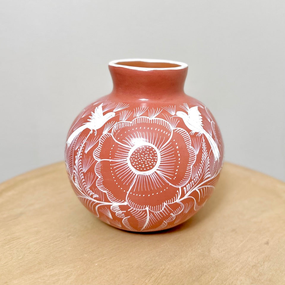 Medium Round Palo de Rosa Huancinto Flower Vase